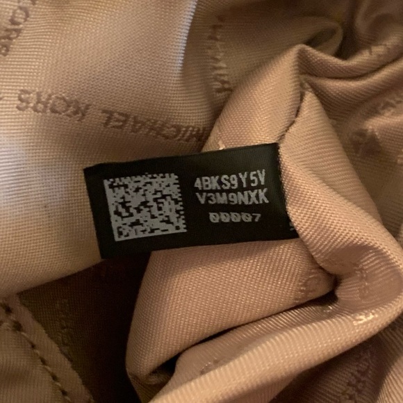 Michael Kors Large Zip-Top Bag, Never Used - Picture 11 of 14